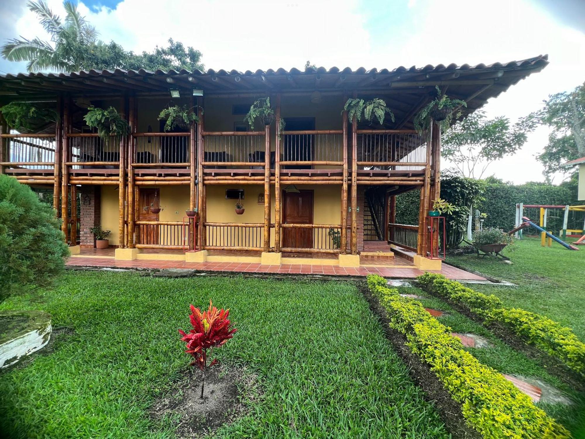 Villa Alejandra Del Quindio กาลาร์กา ภายนอก รูปภาพ