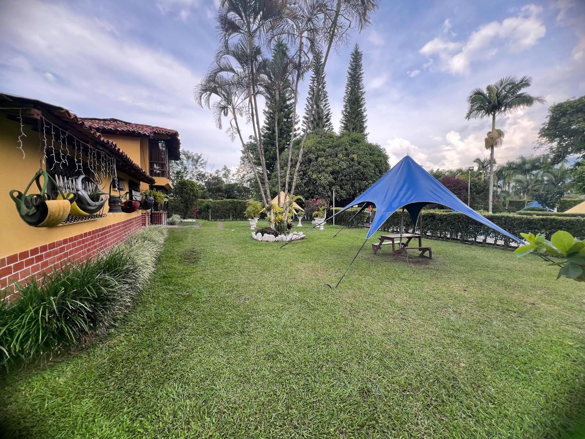 Villa Alejandra Del Quindio กาลาร์กา ภายนอก รูปภาพ