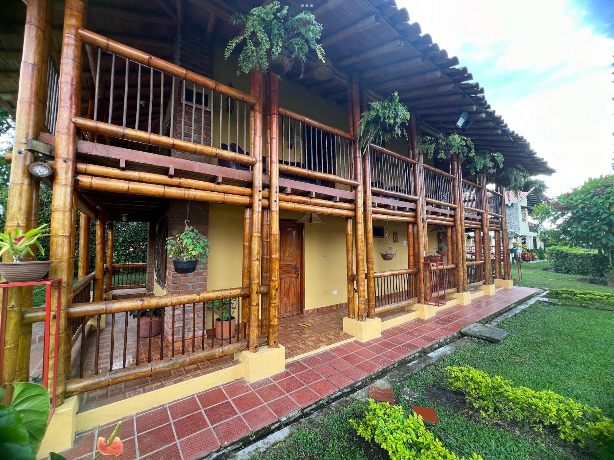 Villa Alejandra Del Quindio กาลาร์กา ภายนอก รูปภาพ