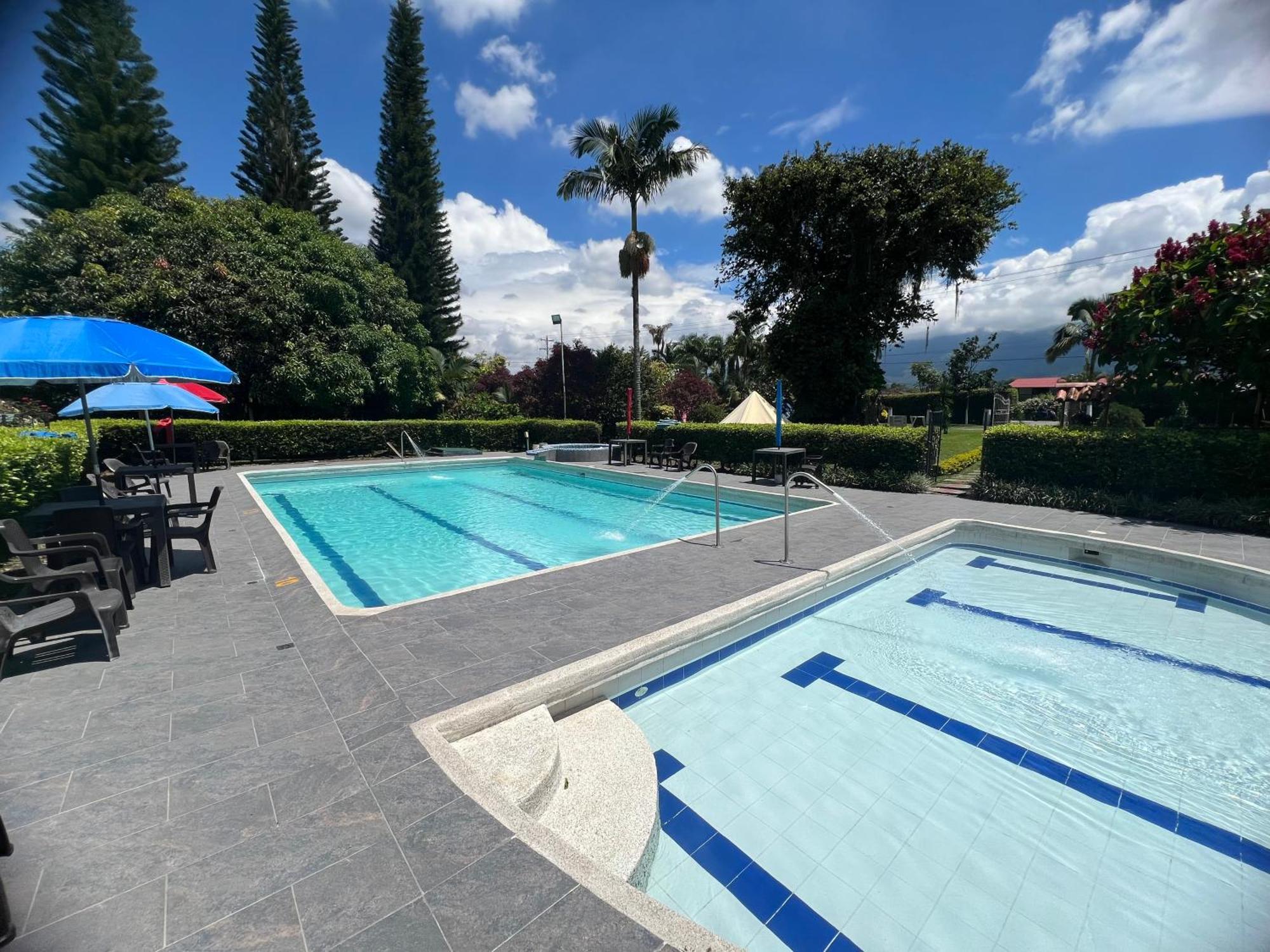 Villa Alejandra Del Quindio กาลาร์กา ภายนอก รูปภาพ