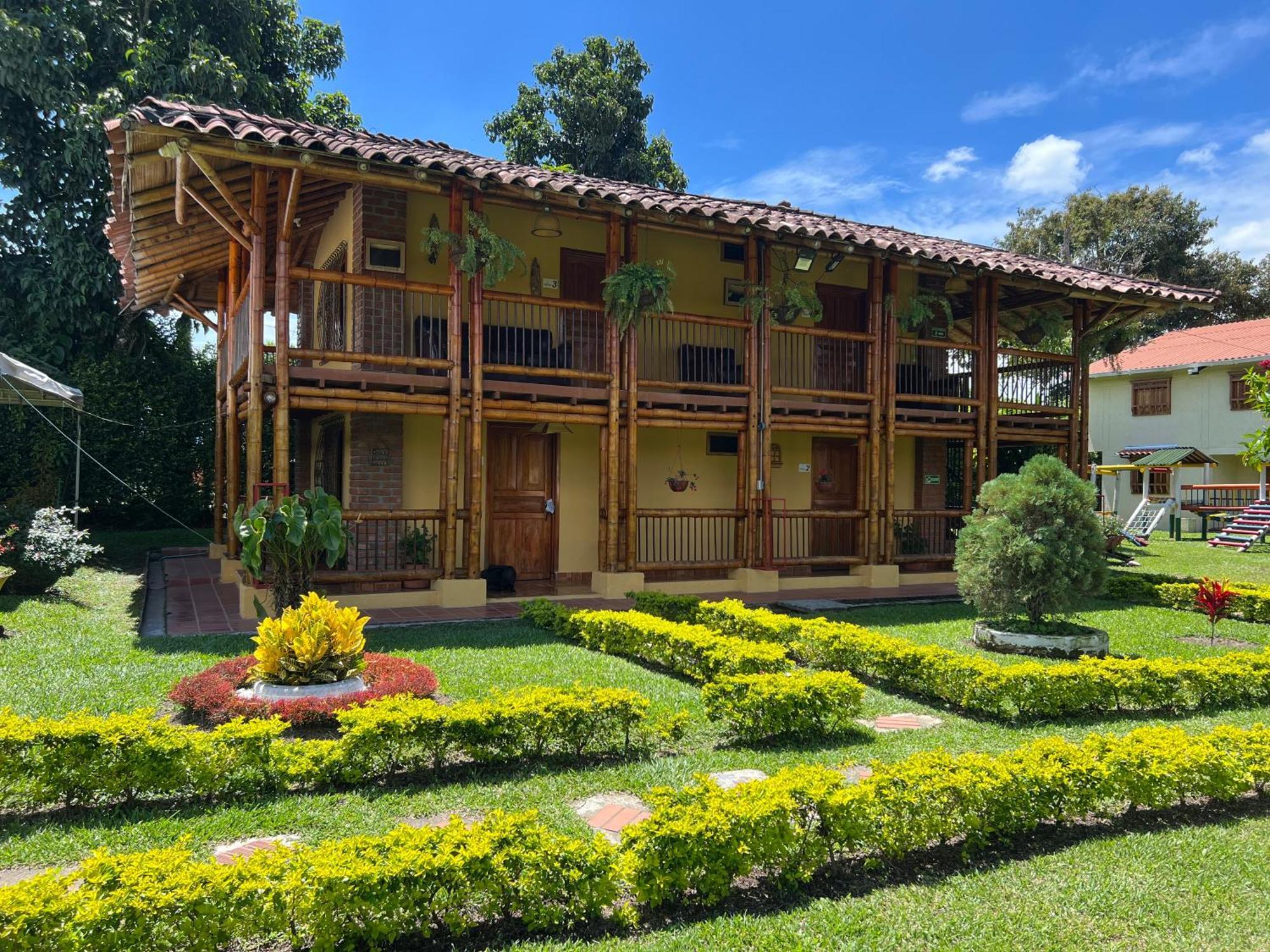 Villa Alejandra Del Quindio กาลาร์กา ภายนอก รูปภาพ