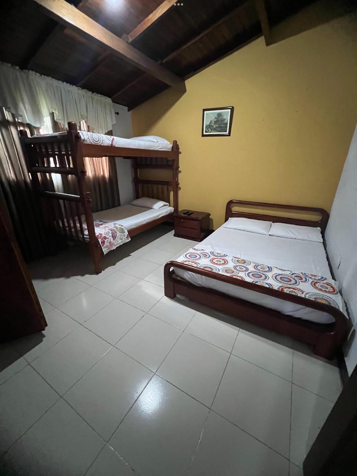 Villa Alejandra Del Quindio กาลาร์กา ภายนอก รูปภาพ